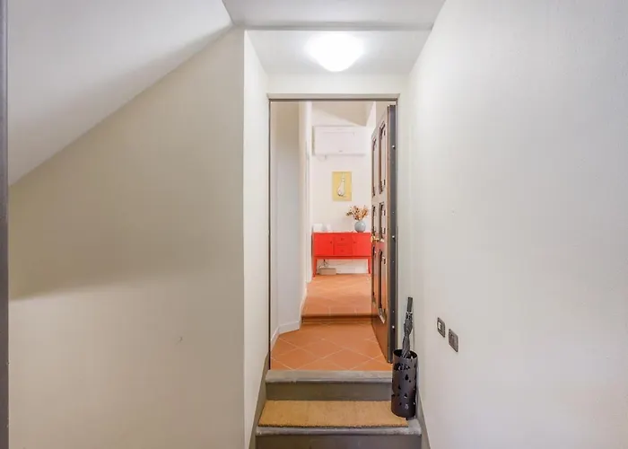 Inner Garden Retreat Near Ghirlandina Apartment Modena