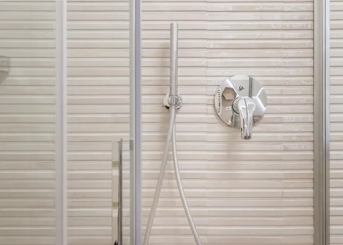 Inner Garden Retreat Near Ghirlandina Apartment Modena